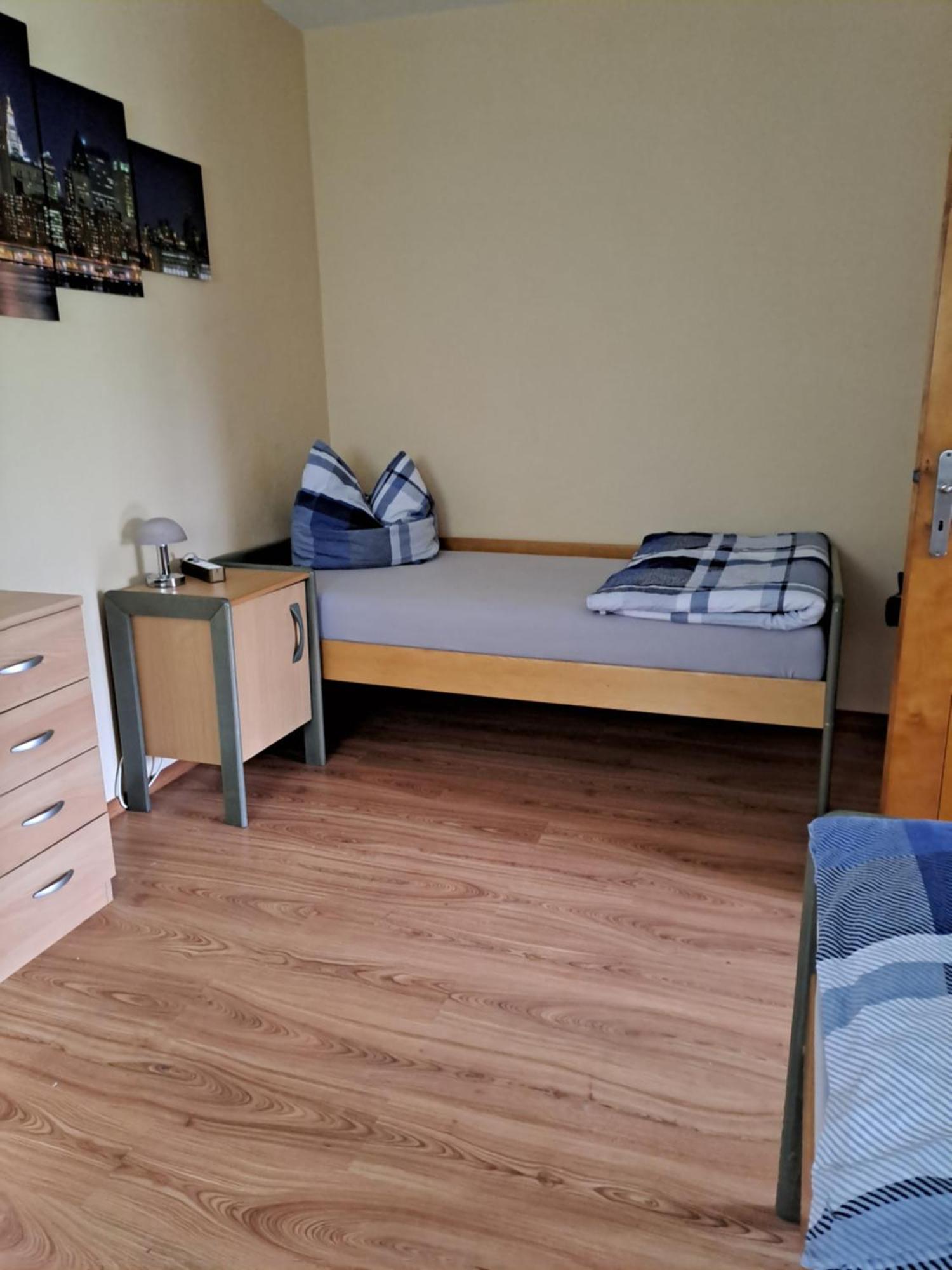 Monteur- Und Ferienwohnung In Hainichen - Obergeschoss Oder Dachgeschoss - Familie Weber Bockendorf Eksteriør billede