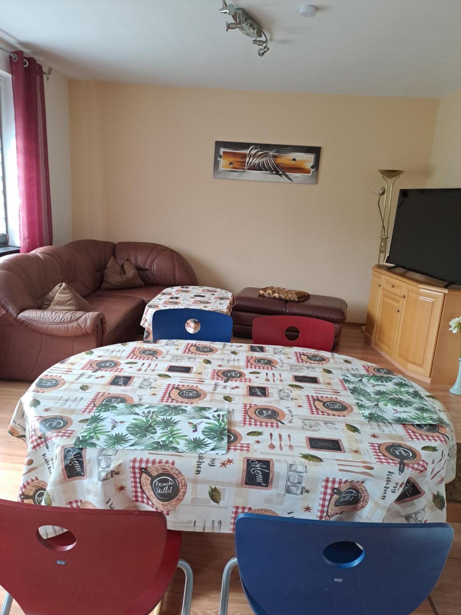 Monteur- Und Ferienwohnung In Hainichen - Obergeschoss Oder Dachgeschoss - Familie Weber Bockendorf Eksteriør billede